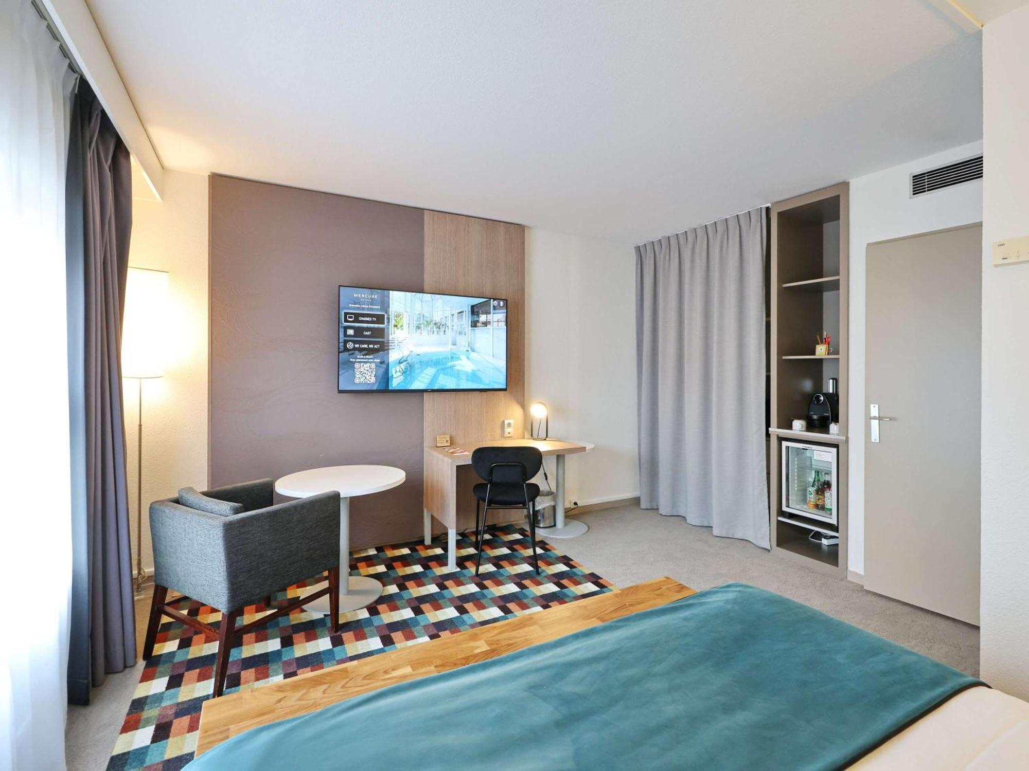Mercure Grenoble Centre Porte Des Alpes Ngoại thất bức ảnh