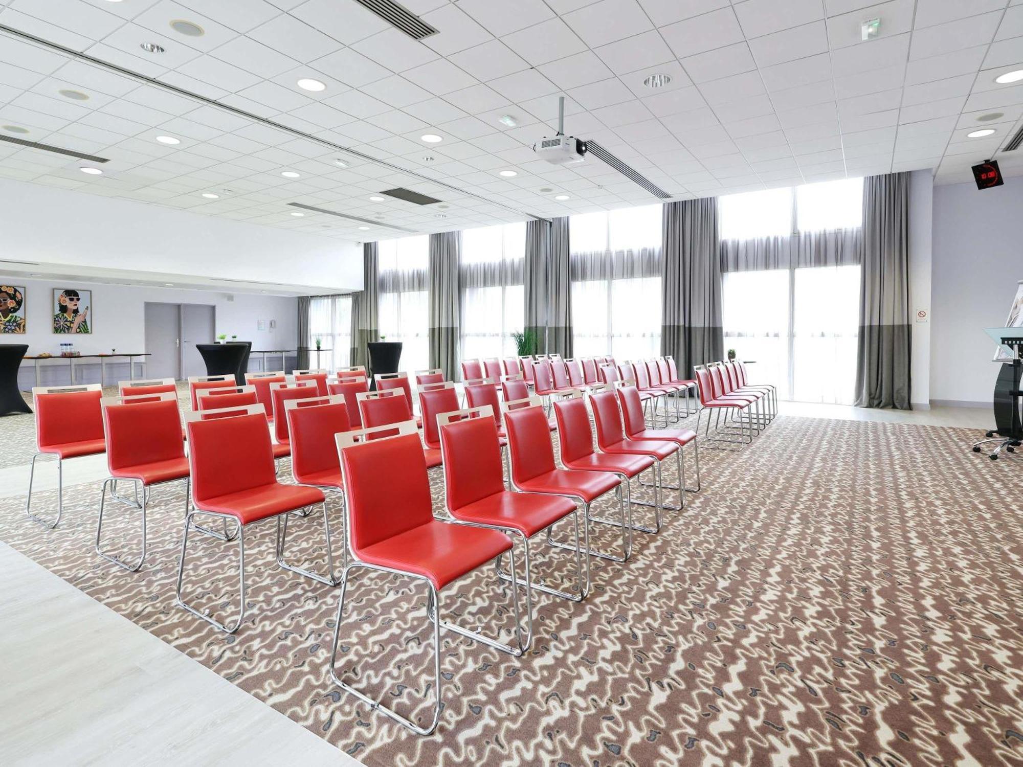 Mercure Grenoble Centre Porte Des Alpes Ngoại thất bức ảnh