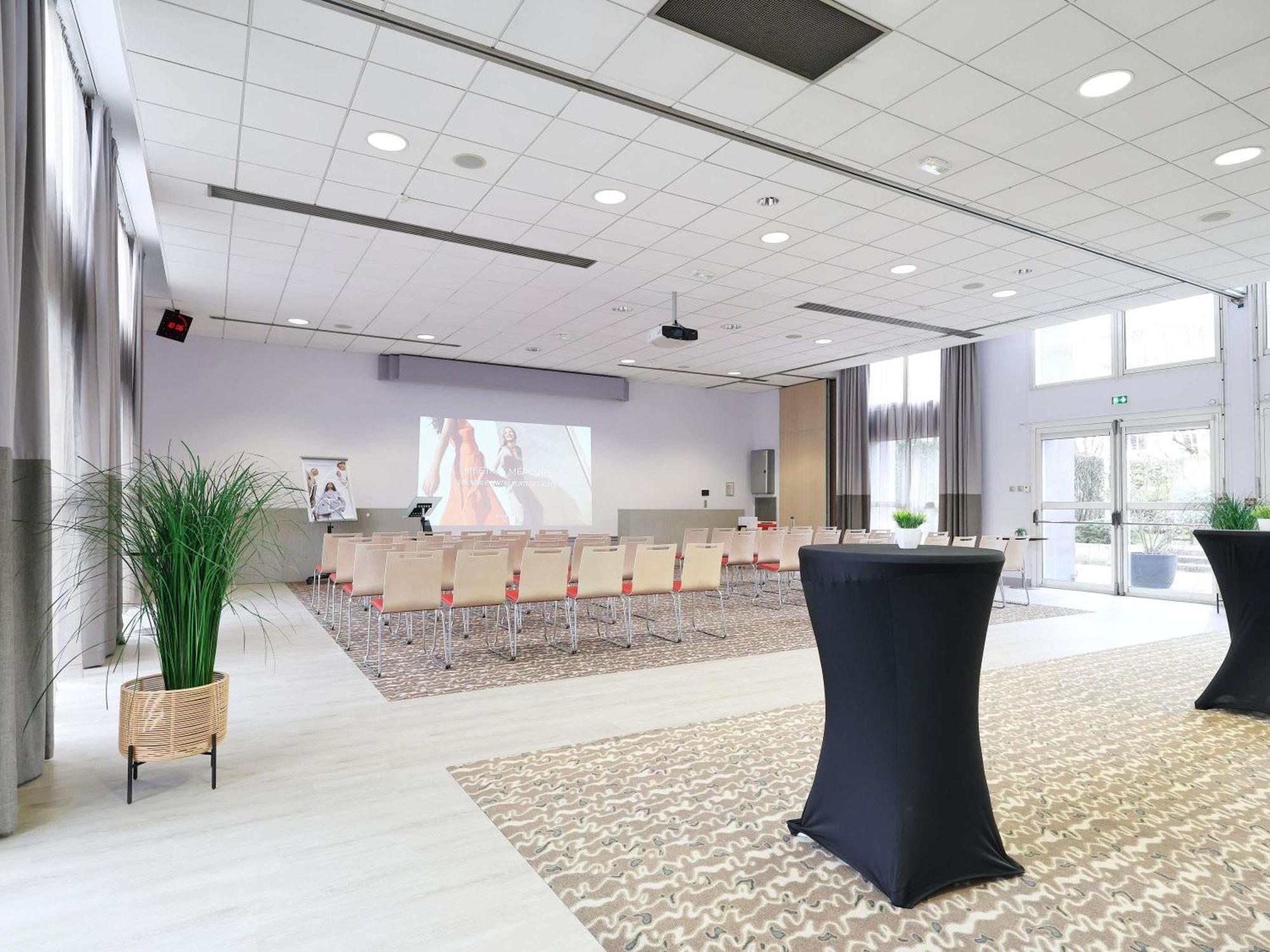 Mercure Grenoble Centre Porte Des Alpes Ngoại thất bức ảnh